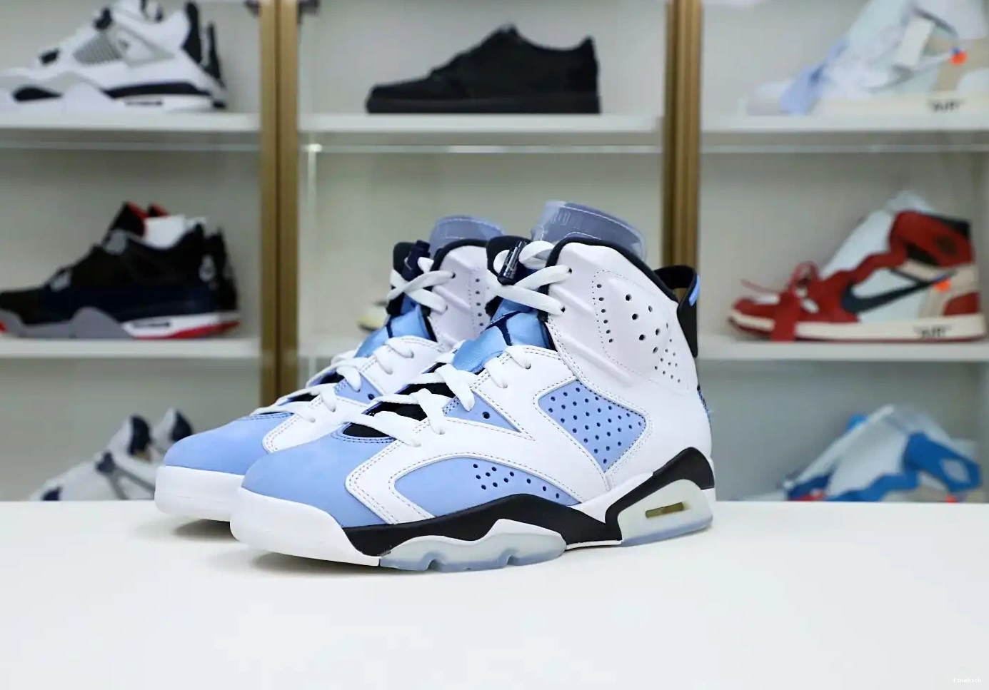 HOME' RETRO AIR JORDAN 6 'UNC 0405
